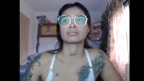 Snapshot of lilpalacio chatting on December 2024 06:06:02 PM lil palacio online show from December 2024 06:06:02 PM