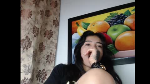 Snapshot of lilpalacio chatting on January 2025 11:56:01 AM lil palacio online show from January 2025 11:56:01 AM