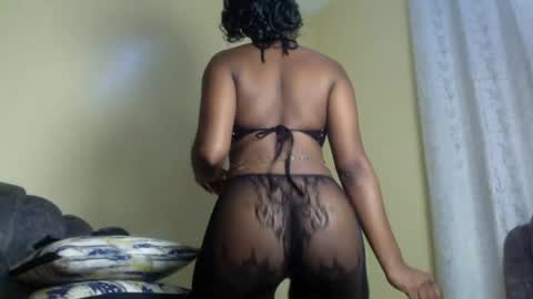 Snapshot of lilpretty16 chatting on July 2026 03:03:02 PM lilpretty16 online show from July 2026 03:03:02 PM