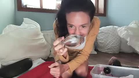 Snapshot of lilrosiedoll chatting on October 2025 04:26:01 PM Lilrosiedoll online show from October 2025 04:26:01 PM