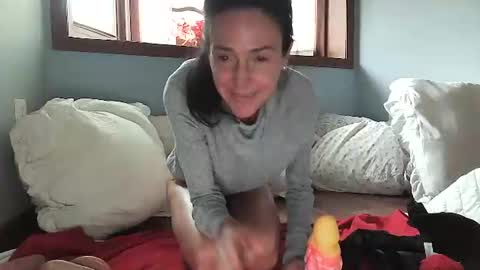 Lilrosiedoll online show from November 2025 05:30:01 PM