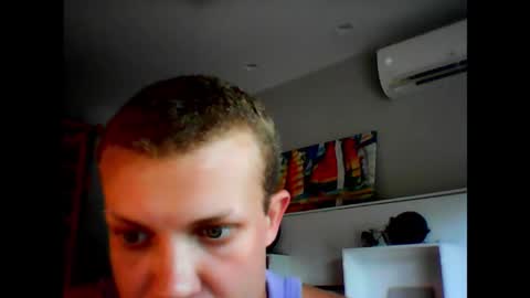 Snapshot of lilsweetmischief chatting on February 2026 04:21:02 PM Artie online show from February 2026 04:21:02 PM