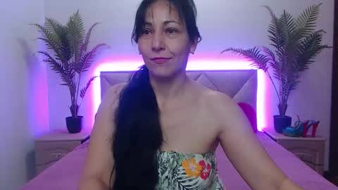 lilugrants online show from November 2025 08:20:01 PM