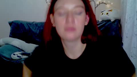 lily_ember online show from February 2026 07:09:02 PM