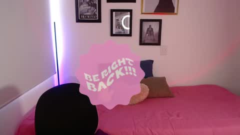 just lily online show from January 2025 09:40:01 PM