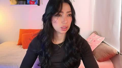 just lily online show from April 2026 10:10:01 PM