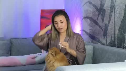 Lily online show from March 2025 03:18:02 PM