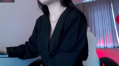 Snapshot of lily_litle chatting on February 2026 09:38:01 AM Lily Litle online show from February 2026 09:38:01 AM