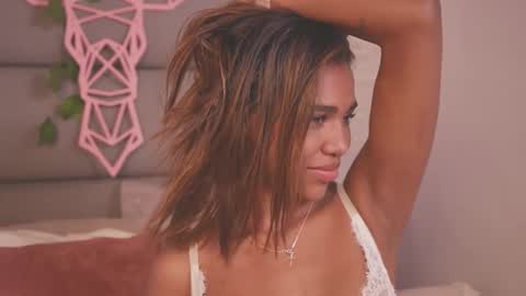 Lily Miiller online show from November 2025 09:39:01 PM