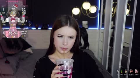 Lily online show from December 2024 02:22:02 PM