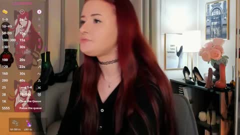 Snapshot of lily_moonlight chatting on May 2026 02:46:01 PM Lily online show from May 2026 02:46:01 PM