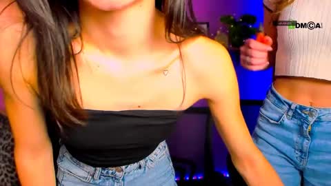 Lily online show from April 2026 06:26:01 PM