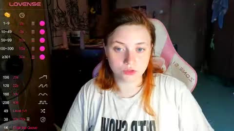 Snapshot of lily_shamy chatting on June 2026 02:23:02 AM Alice online show from June 2026 02:23:02 AM