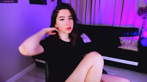 LILY online show from January 2025 08:42:01 AM