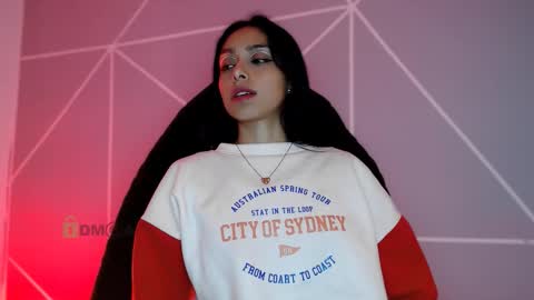 Liliana louise online show from February 2026 06:48:01 PM