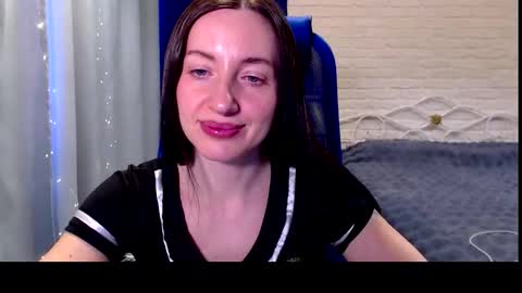 Lily online show from February 2026 08:15:02 AM