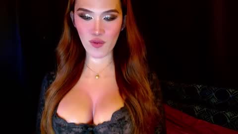 Snapshot of lilymonstercock chatting on December 2024 06:20:02 AM IM YOUR TRUE GODESS Lilymonstercock online show from December 2024 06:20:02 AM