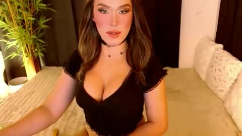 Snapshot of lilymonstercock chatting on October 2025 02:12:02 AM IM YOUR TRUE GODESS Lilymonstercock online show from October 2025 02:12:02 AM