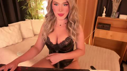 IM YOUR TRUE GODESS Lilymonstercock online show from April 2026 05:07:02 AM