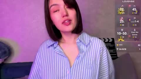 Lily online show from May 2026 04:04:02 PM