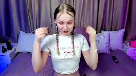 Lilian online show from March 2025 03:51:02 AM