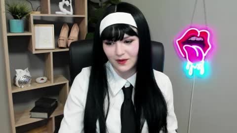Lily online show from March 2026 04:06:02 PM