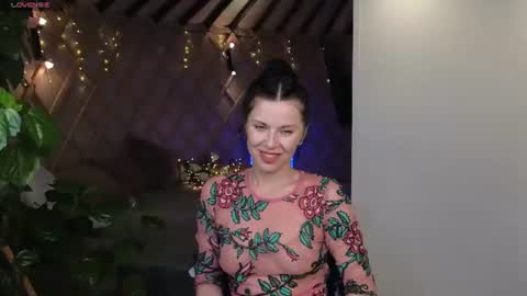 lina_flore online show from June 2026 08:57:02 PM