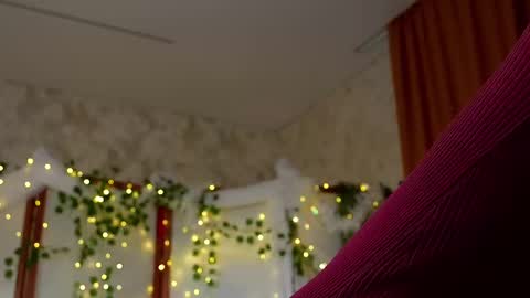 Lina -  online show from February 2025 05:21:02 PM