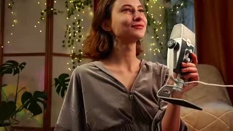 Lina -  online show from February 2025 02:19:02 PM