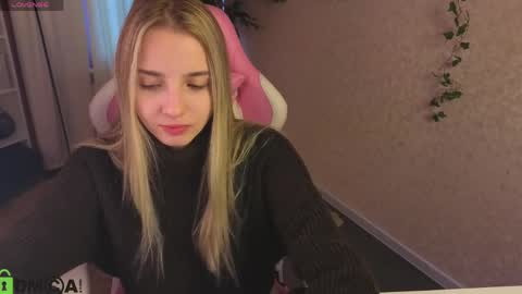 LINA online show from April 2026 01:17:02 AM