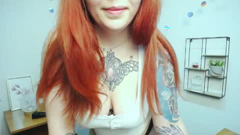 Snapshot of lina_ri chatting on May 2026 06:25:01 PM lina_ri online show from May 2026 06:25:01 PM