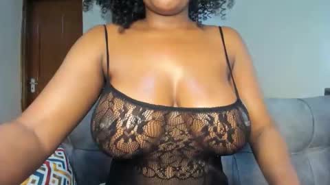 lina sexy58 online show from October 2025 11:00:02 AM