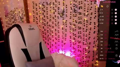 Lina online show from February 2026 08:04:01 AM