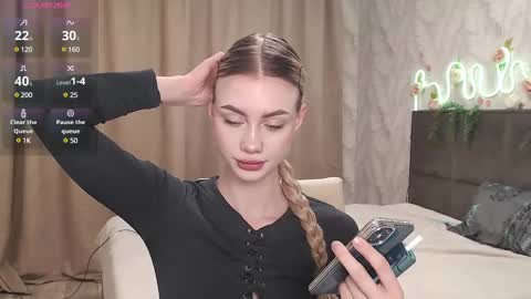 linacute52 online show from February 2025 03:32:01 AM