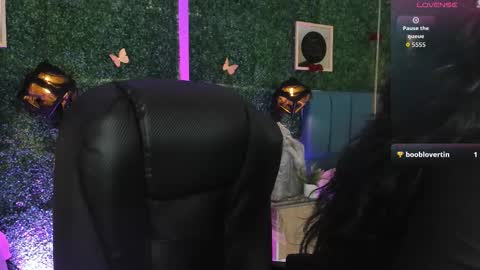 Snapshot of linagh chatting on January 2026 11:34:02 AM Lina online show from January 2026 11:34:02 AM