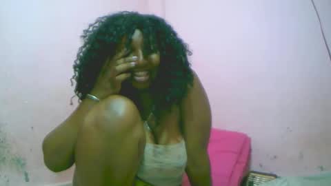 linah1123 online show from October 2025 06:39:02 PM