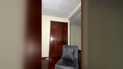 linam1990 online show from May 2026 06:00:01 AM