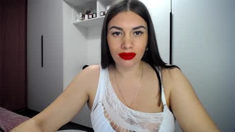 Lina Sparks online show from December 2024 08:05:01 PM