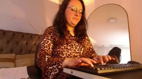 LINCE online show from May 2026 01:40:01 PM