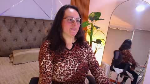 Snapshot of linceadictiva chatting on June 2026 05:30:02 PM LINCE online show from June 2026 05:30:02 PM