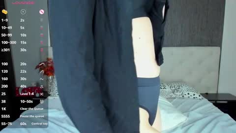 Linda  GMT2 Mon Tu Fri Sa Su  0300am-1000 am online show from December 2024 06:00:01 AM