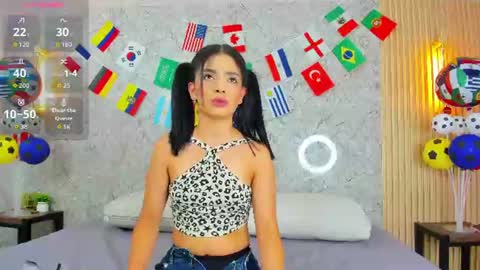 Snapshot of linda_cooper_ chatting on June 2026 11:14:01 AM LINDA online show from June 2026 11:14:01 AM