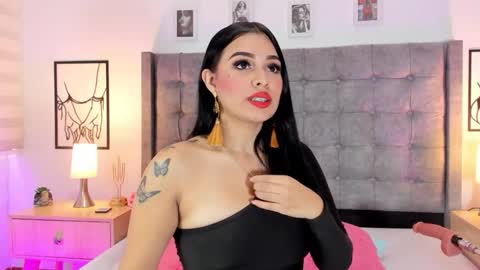 Linda Fosterr online show from January 2026 07:39:01 PM