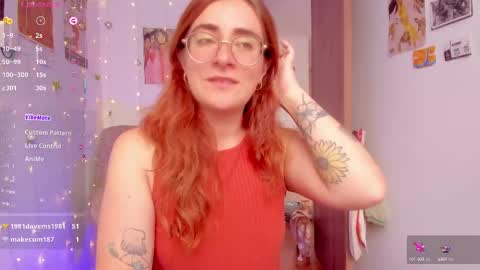 Giggles  online show from October 2025 02:37:02 PM