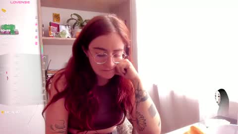 Snapshot of linda_giggle chatting on July 2026 01:56:01 PM Giggles online show from July 2026 01:56:01 PM