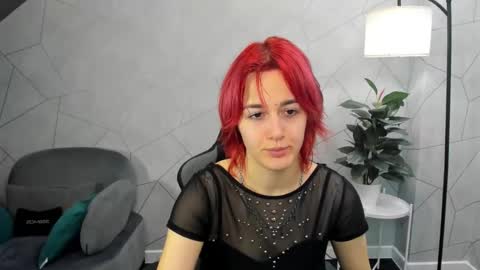 Linda online show from December 2025 09:02:01 AM