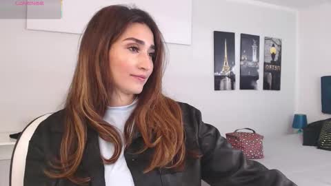 Maria Paula online show from March 2026 12:11:01 PM