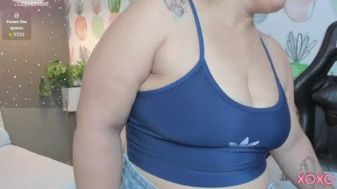 Snapshot of linda_rios_ chatting on July 2026 09:10:01 PM L I N D A online show from July 2026 09:10:01 PM
