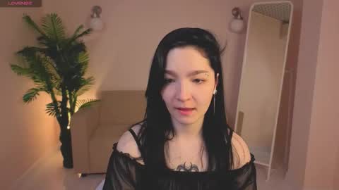 Linda online show from November 2025 12:43:02 AM