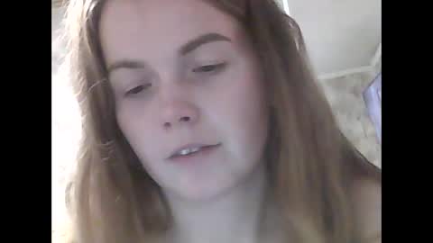 LindaAhSkys online show from October 2025 07:36:02 PM